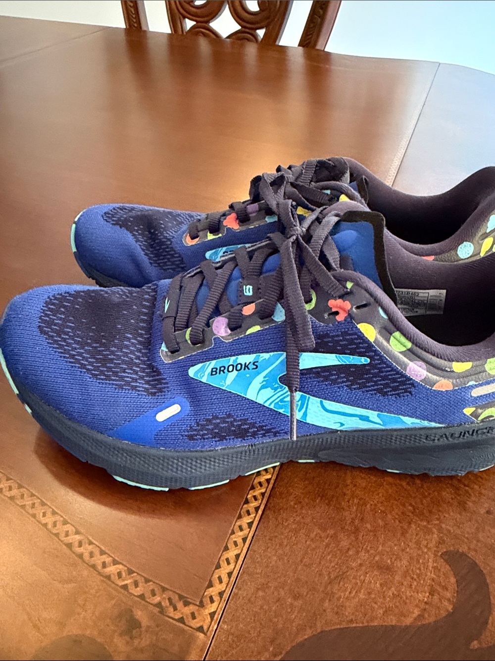 Brooks Navy and Turquoise women’s Running Shoes - Picture 4 of 5